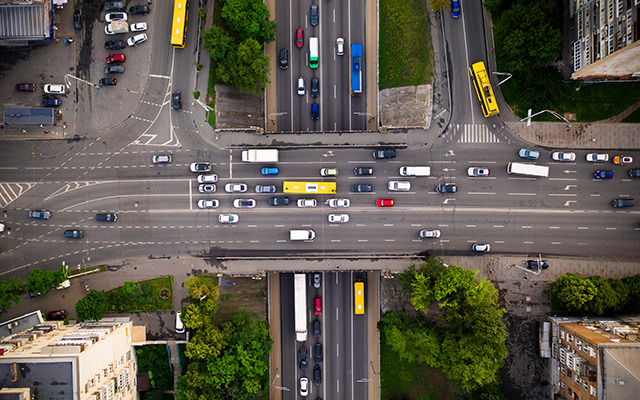 V2X Applikationen in Kommunen - Fahrzeug zur Kommunikation im Verkehrsmanagement